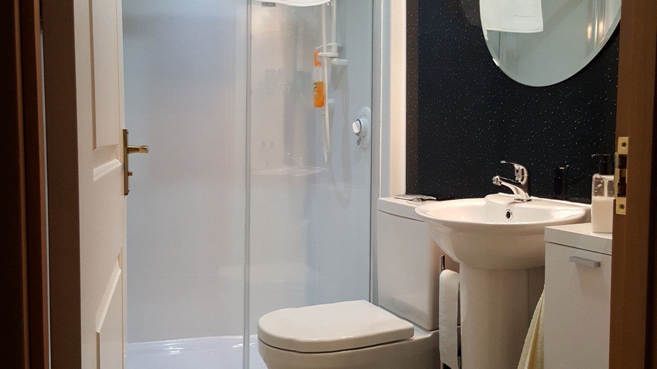 Photo of Bathroom in Kelso