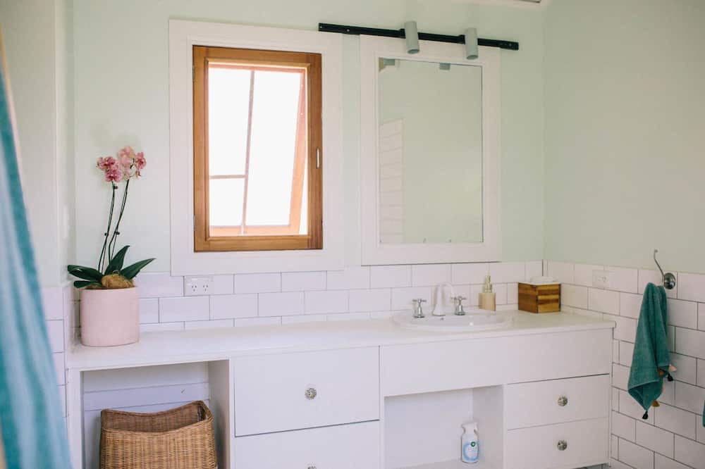 Photo of Bathroom in Upper Wakefield