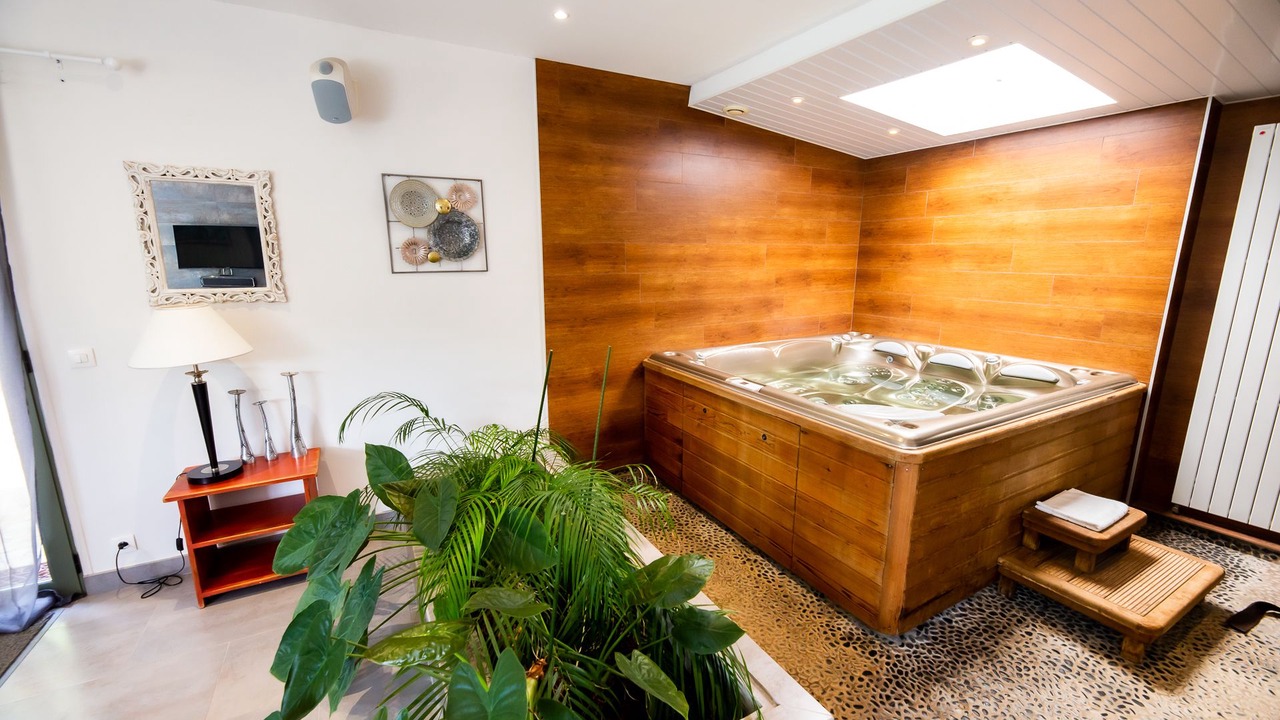 Photo of Bedroom in L'Oudon