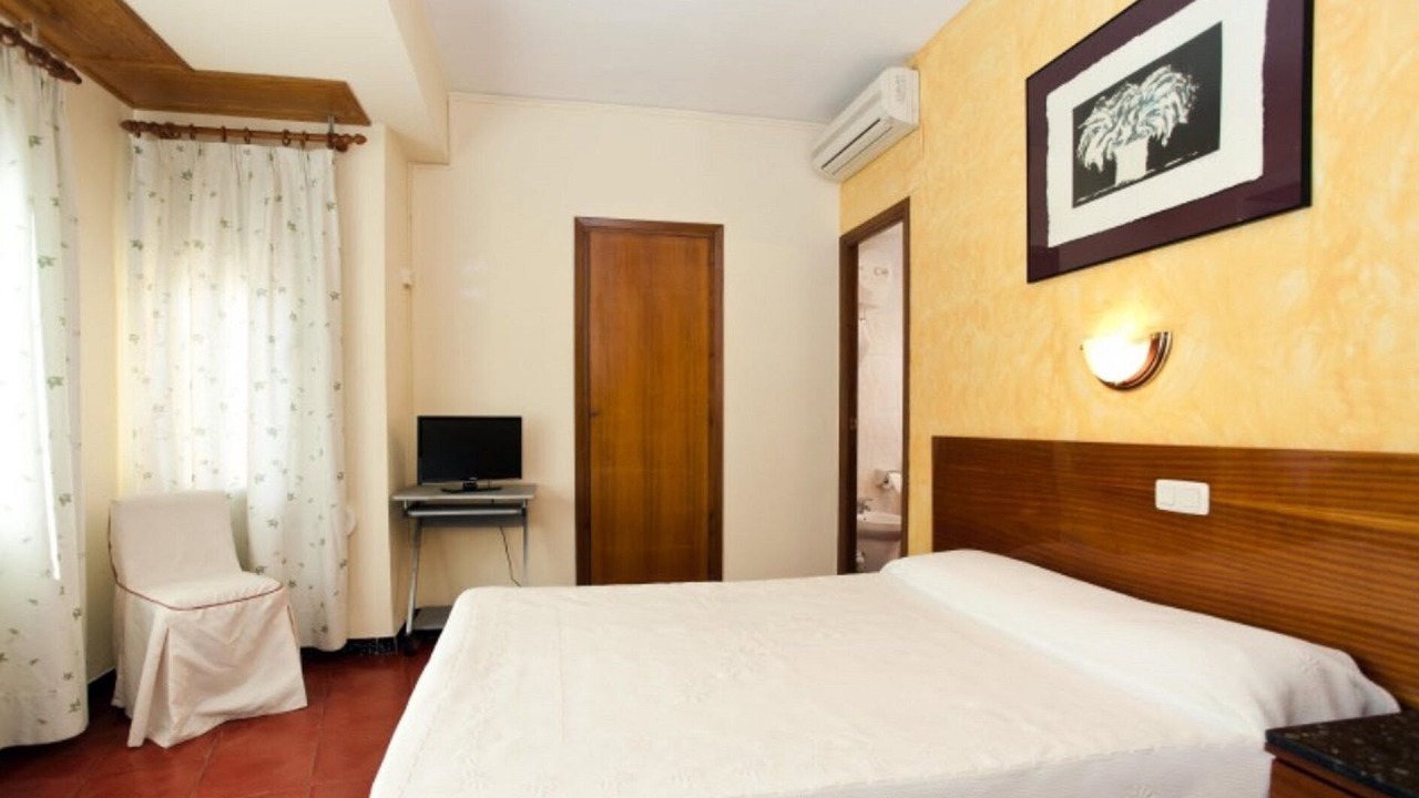 Photo of Bedroom in Oliva