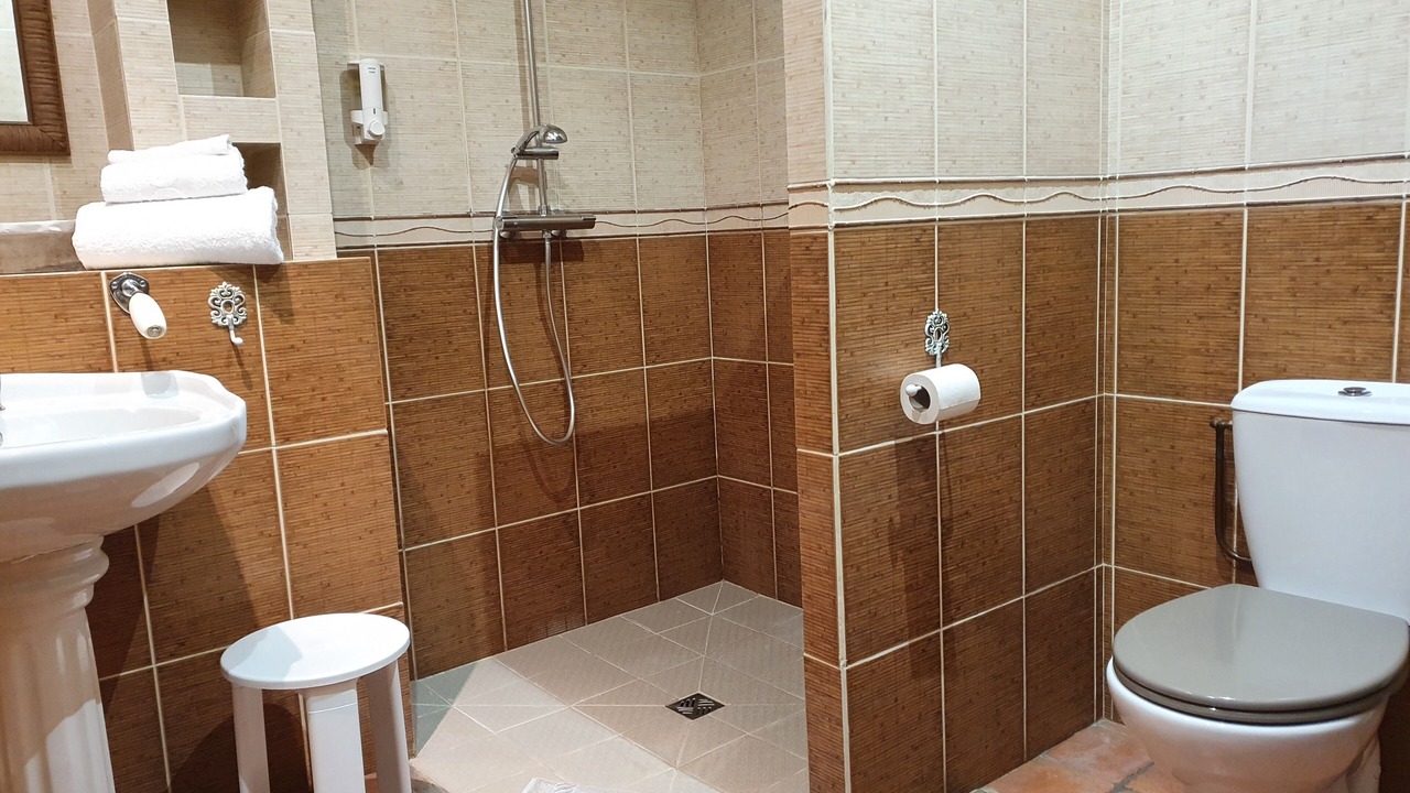Photo of Bathroom in Saint-Hilaire-sur-Helpe