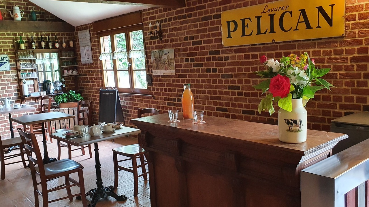 Photo of Others in Saint-Hilaire-sur-Helpe