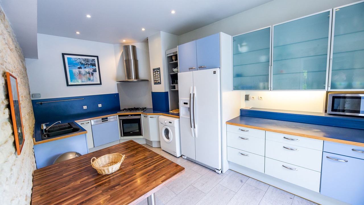 Photo of Kitchen in Saint-Wambert-des-Trois-Vallees