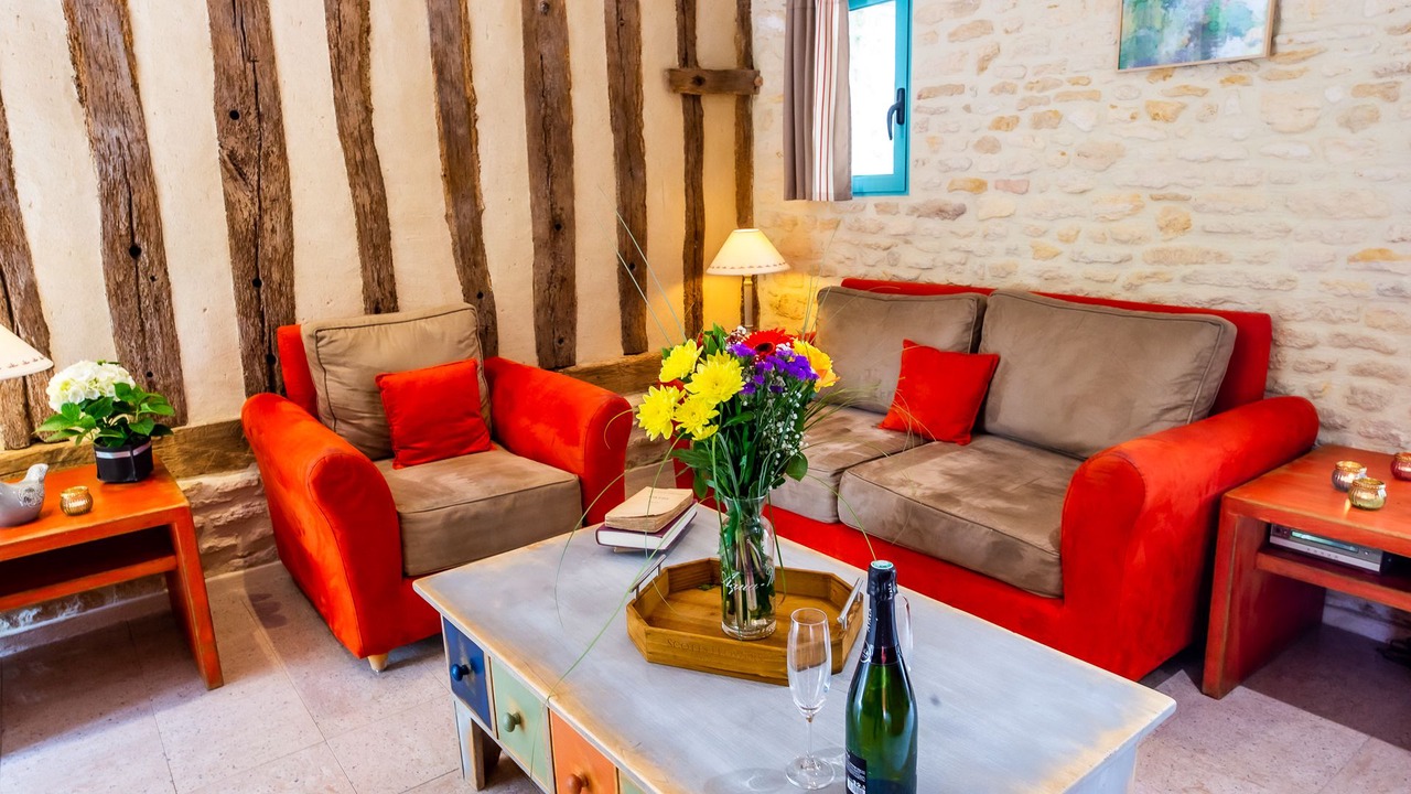 Photo of Livingroom in Saint-Wambert-des-Trois-Vallees