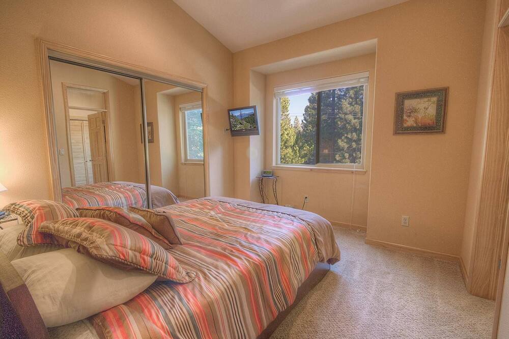 Photo of Others in North Upper Truckee