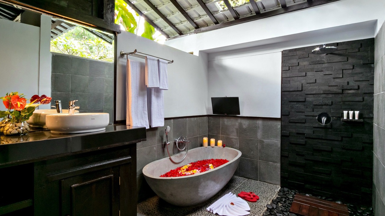 Photo of Bathroom in Lodtunduh