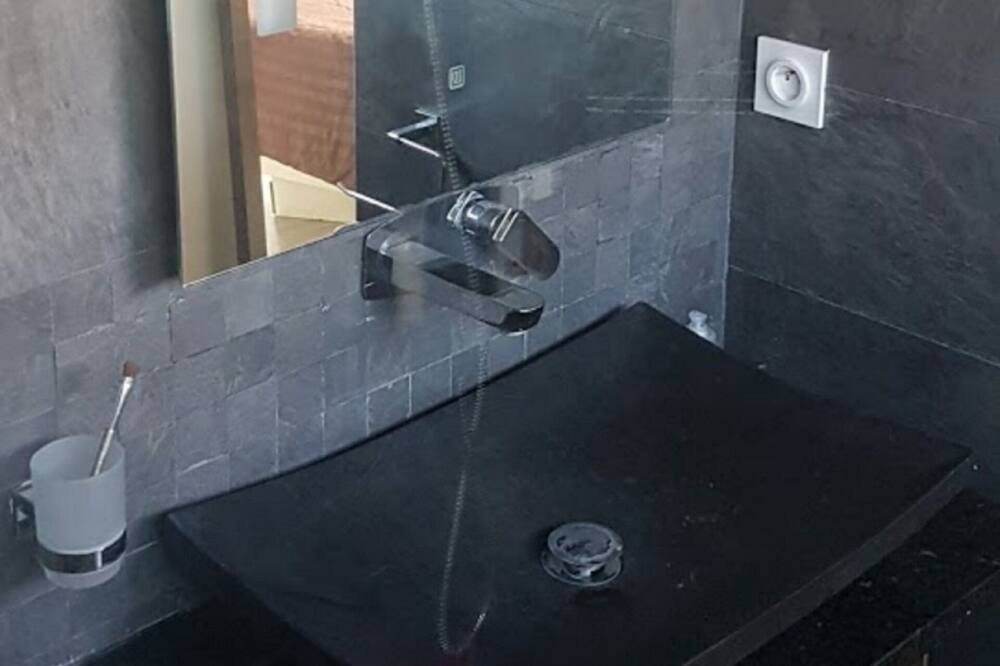 Photo of Bathroom in Martillac