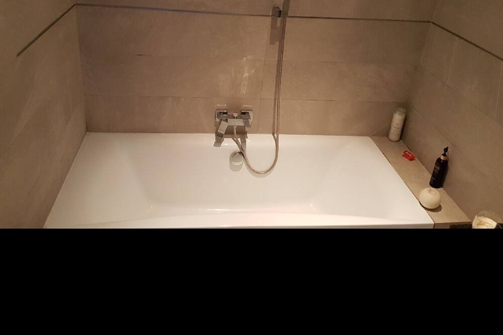 Photo of Bathroom in Martillac