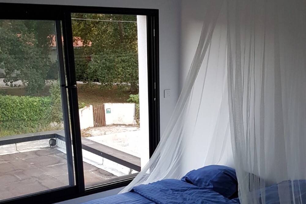 Photo of Bedroom in Martillac