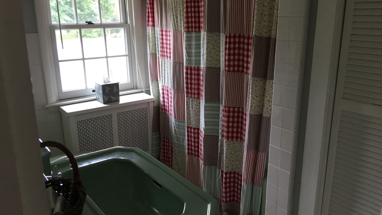 Photo of Bathroom in Mumford