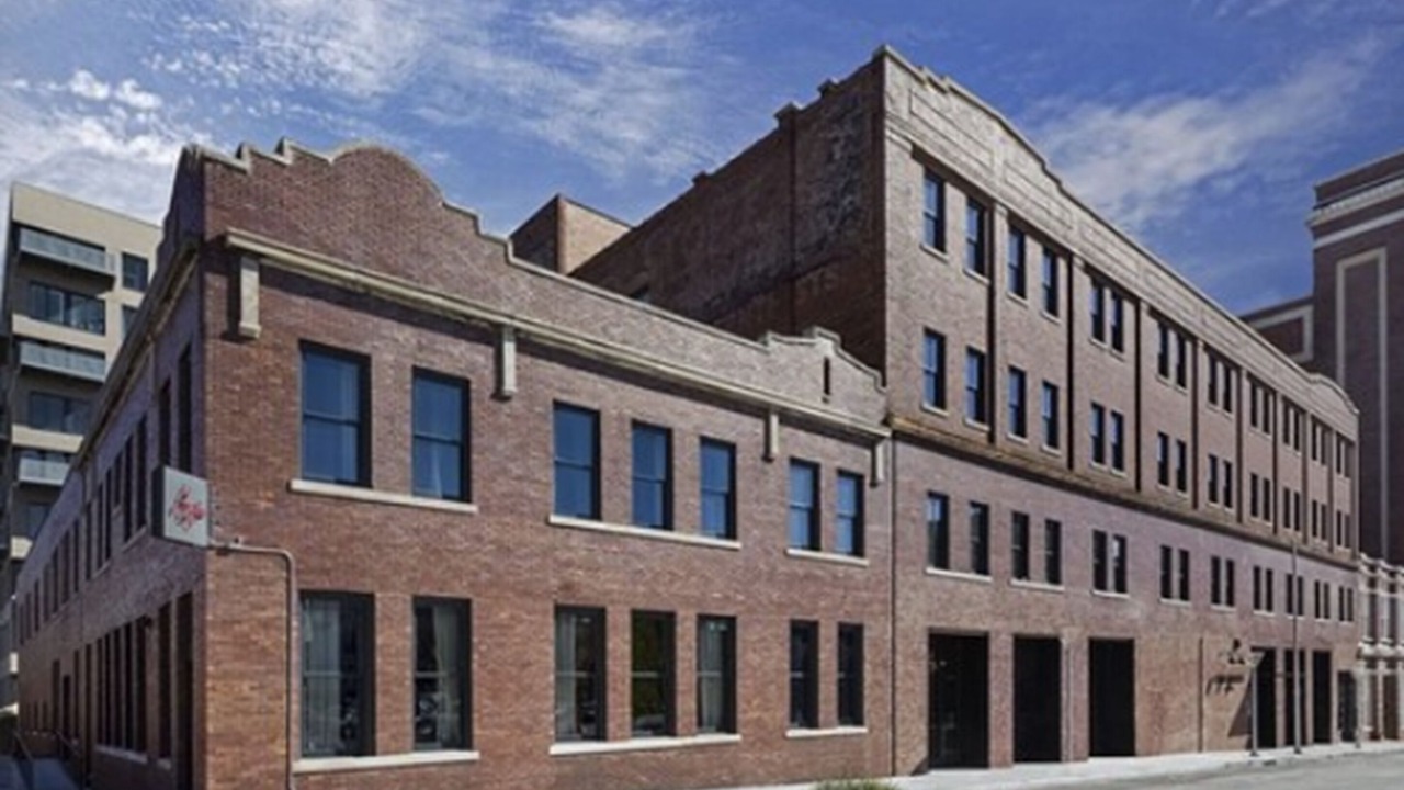 Photo of Outdoor in Crossroads Arts District