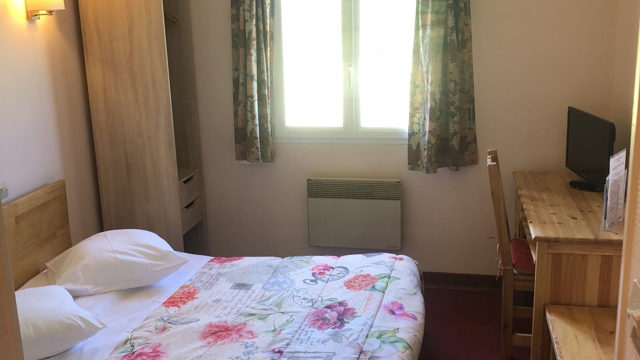 Photo of Bedroom in Dornecy