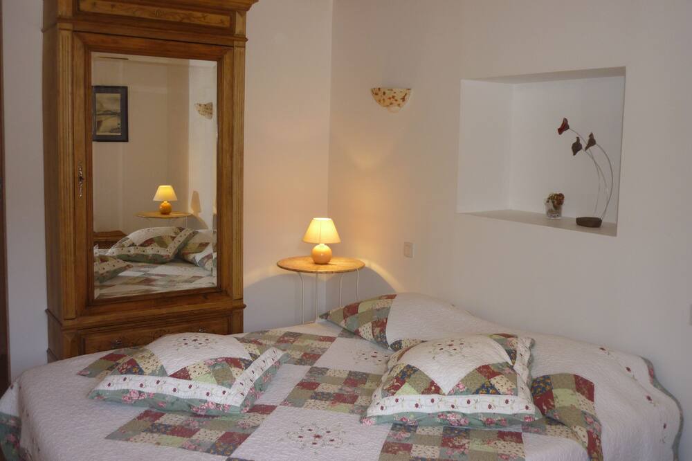 Photo of Bedroom in Loubens