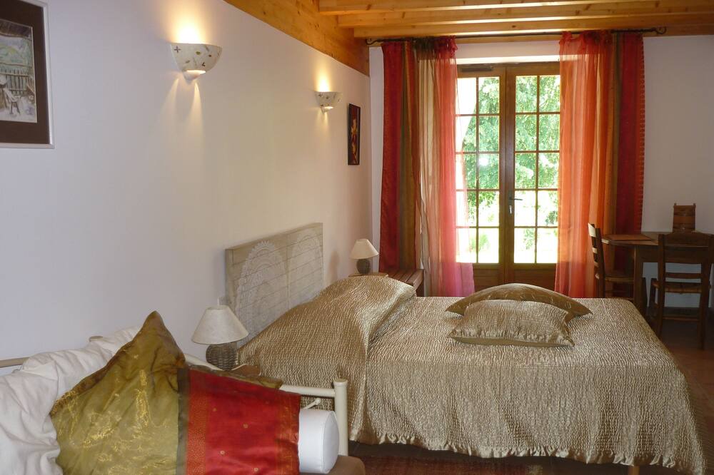 Photo of Bedroom in Loubens