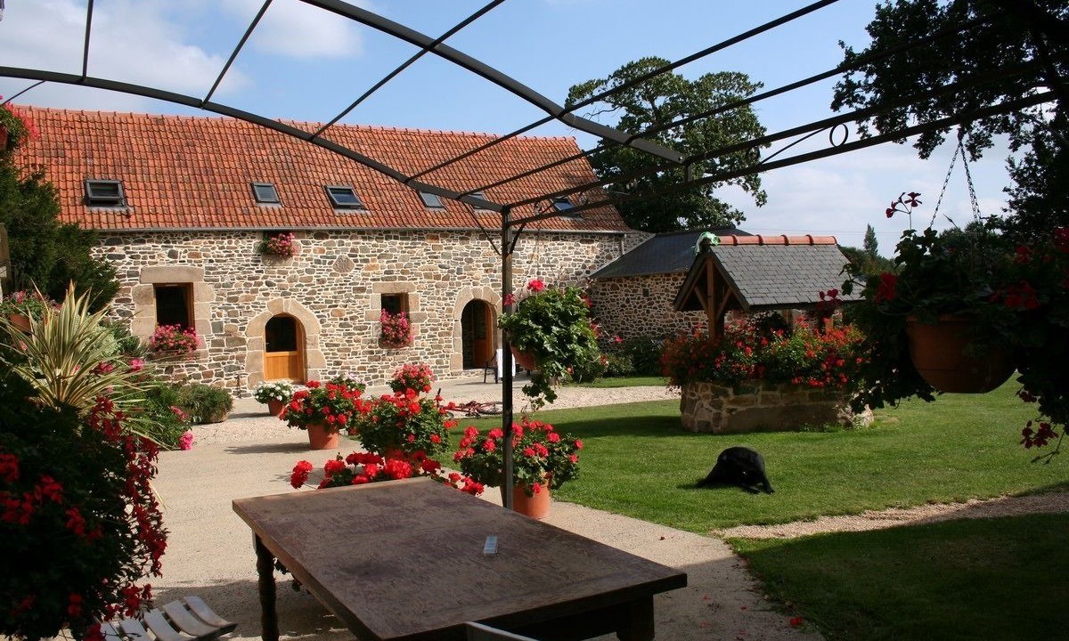 Photo of Others in Gommenec'h