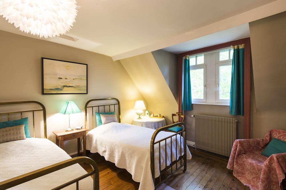 Photo of Bedroom in Sart-Babylone