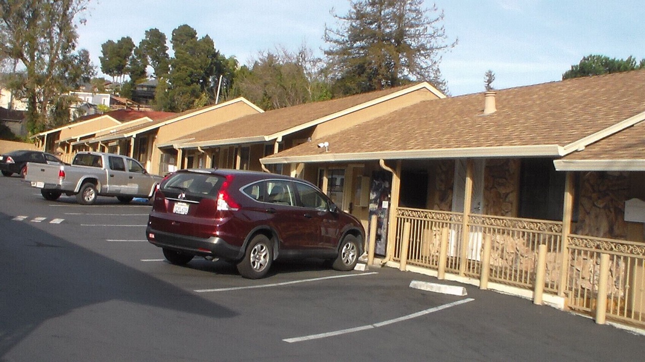 Photo of Others in Redwood Heights