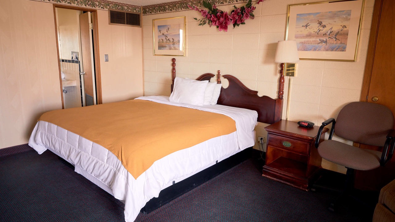 Photo of Bedroom in Liberal