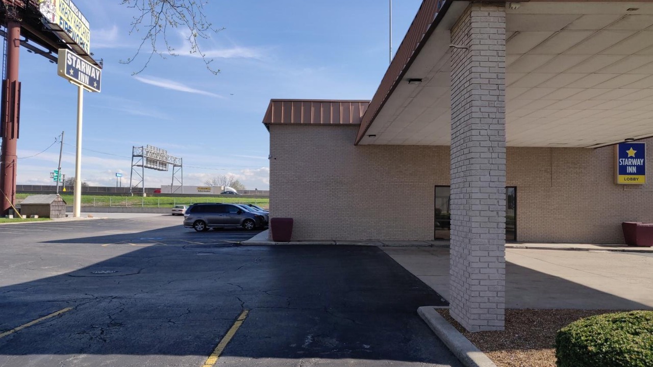 Photo of Outdoor in Lansing