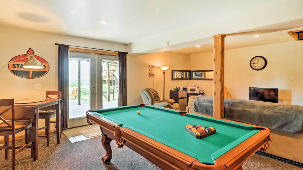Photo of Bedroom in Waveland