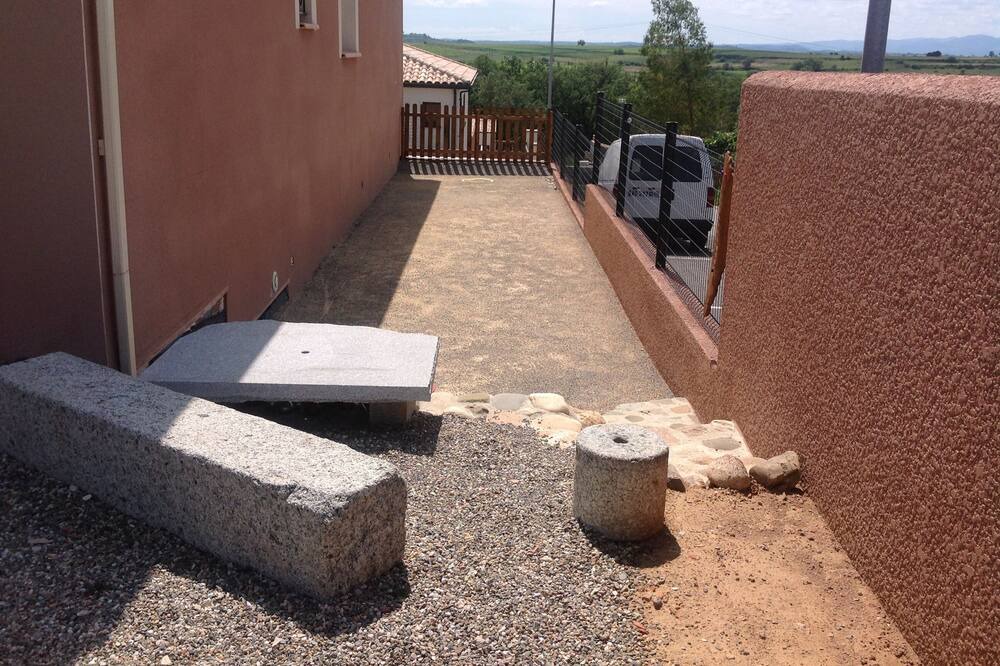 Photo of Patio Balcony in Magalas