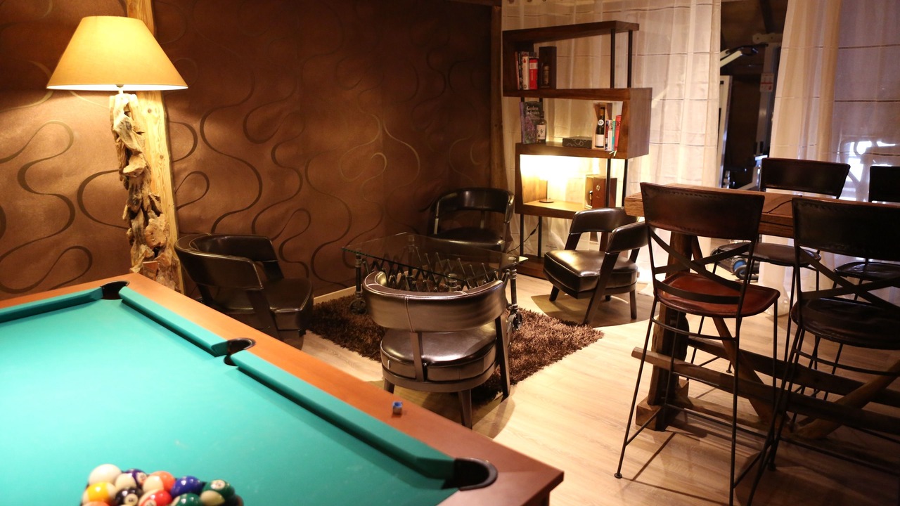 Photo of Others in Larnod