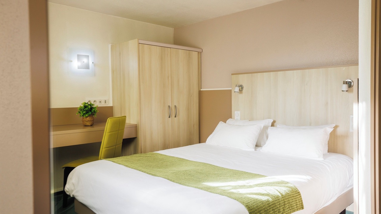 Photo of Bedroom in Saint-Marcel