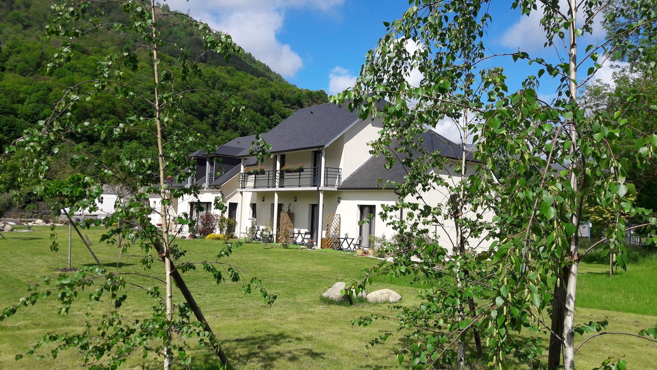 Photo of Outdoor in Adast