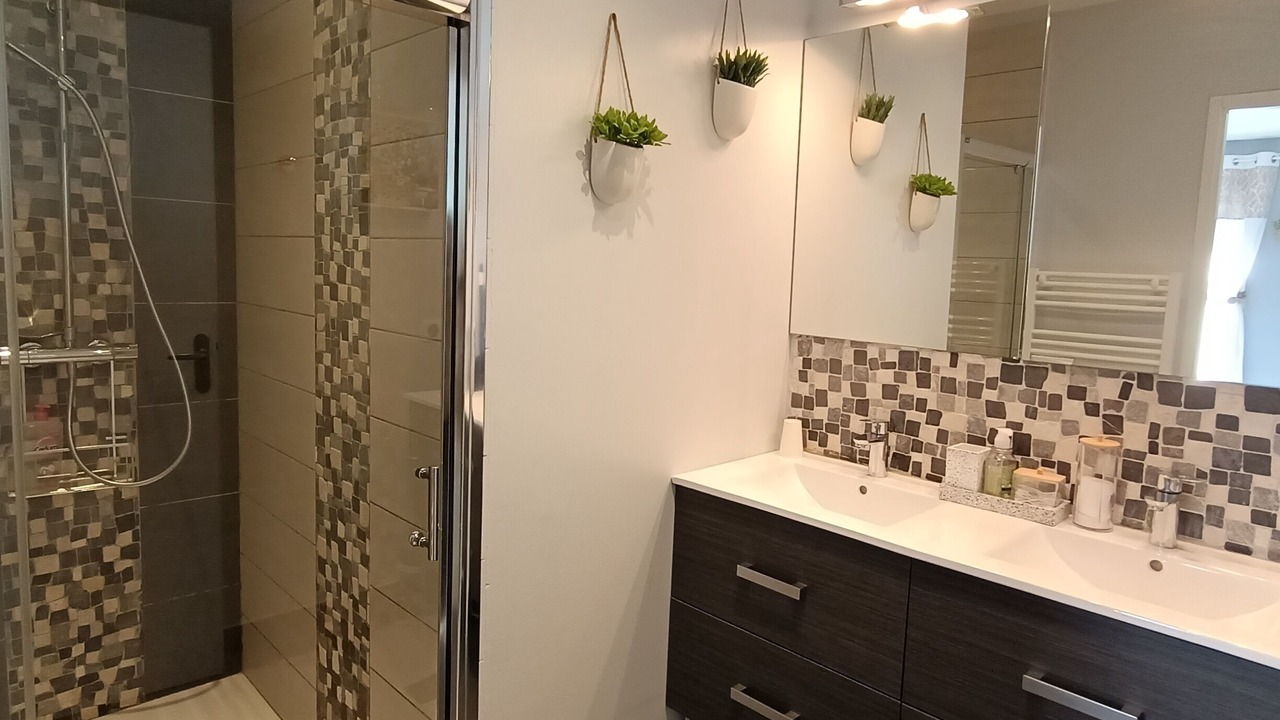 Photo of Bedroom in Adast