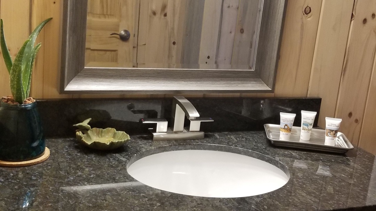 Photo of Bathroom in Bluff