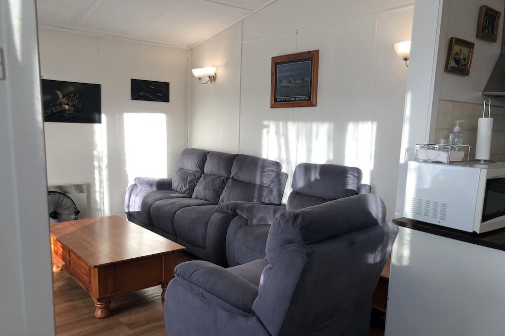 Photo of Livingroom in Golden Beach