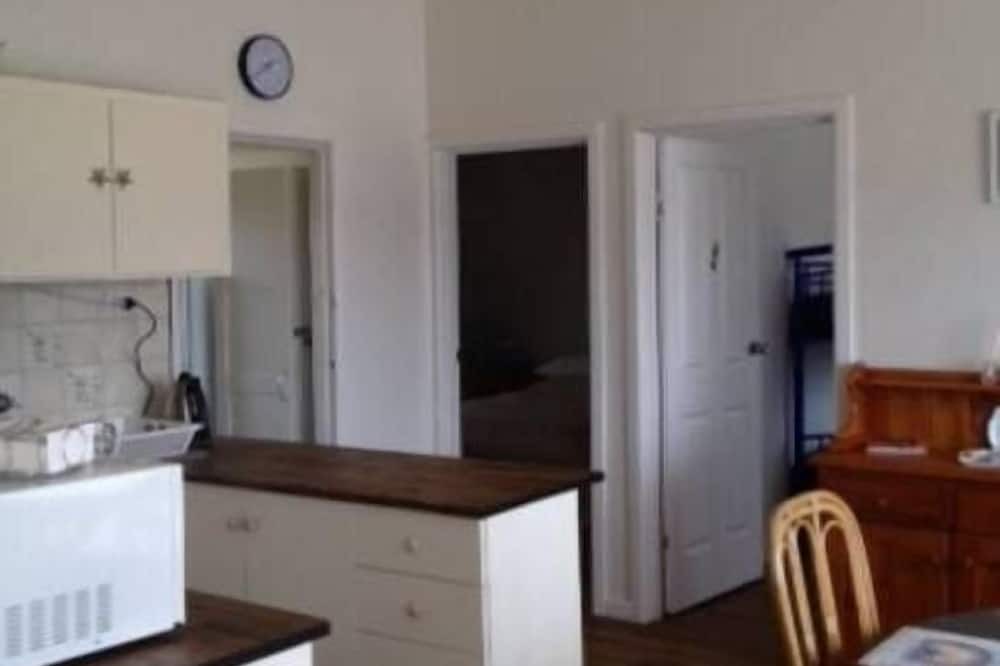 Photo of Kitchen in Golden Beach