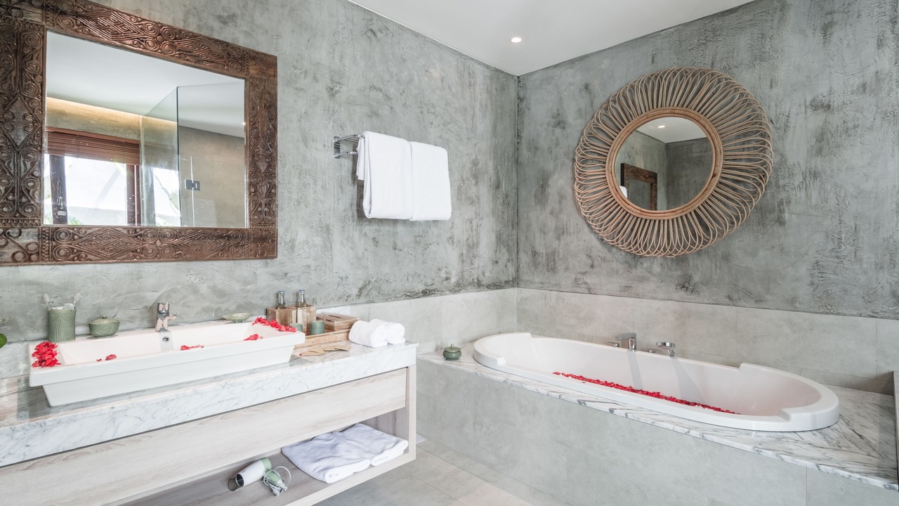 Photo of Bathroom in Buahan