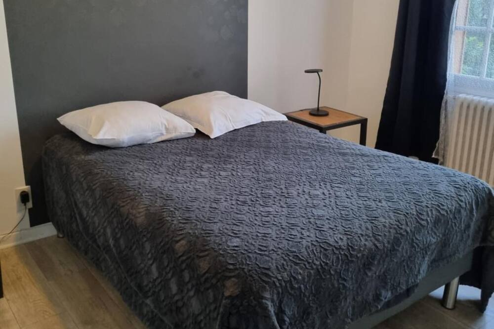 Photo of Bedroom in Sainte-Foy-la-Grande