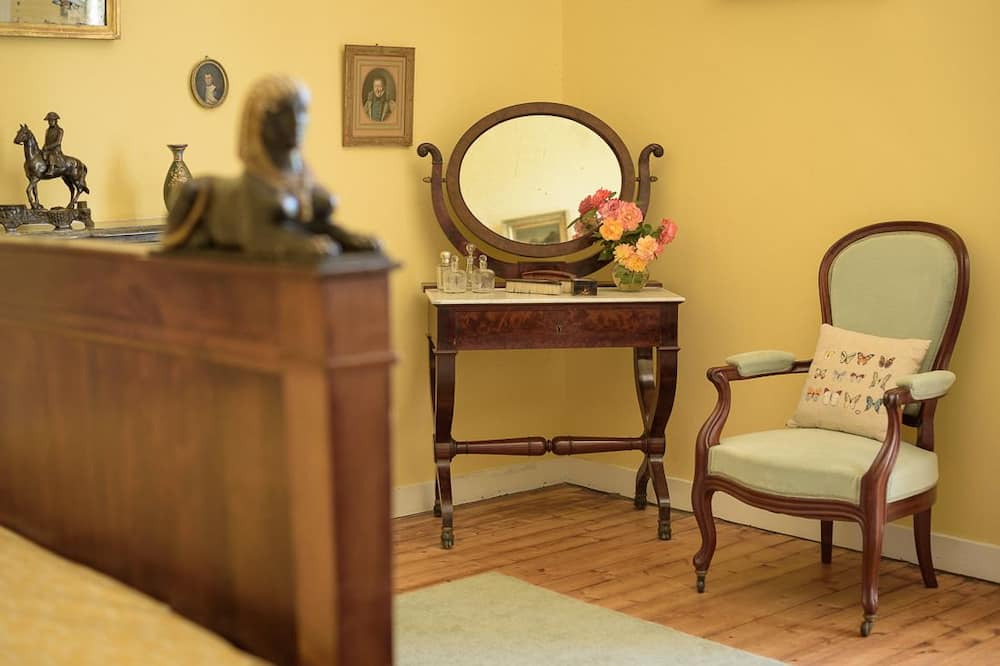 Photo of Others in Saint-Clement-de-la-Place