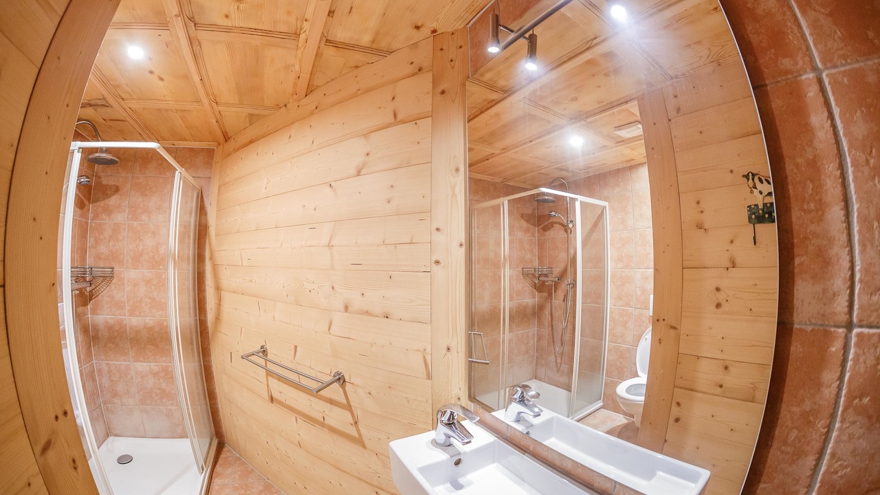 Photo of Bathroom in Champery