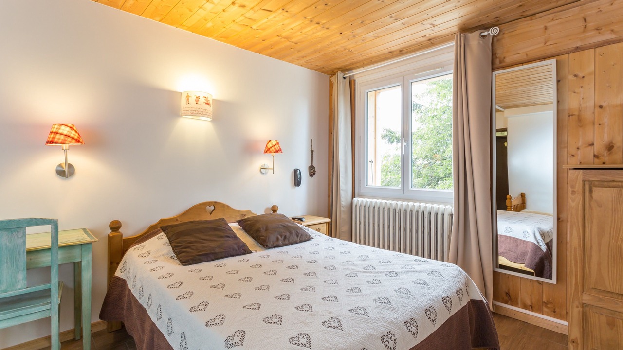 Photo of Bedroom in Les Rousses