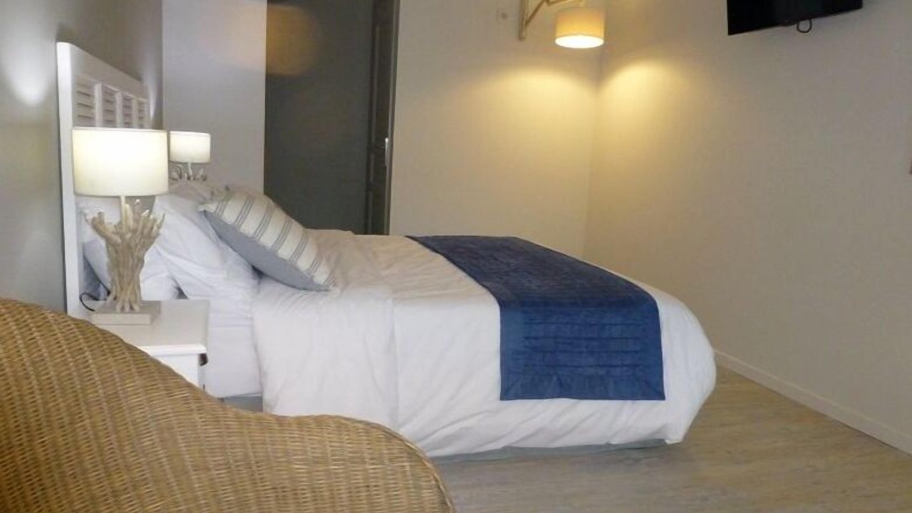 Photo of Bedroom in Courset