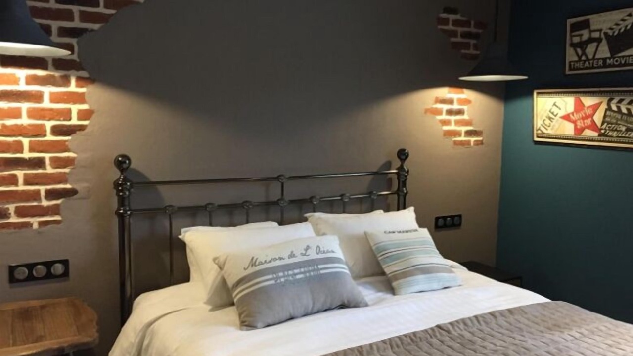 Photo of Bedroom in Courset