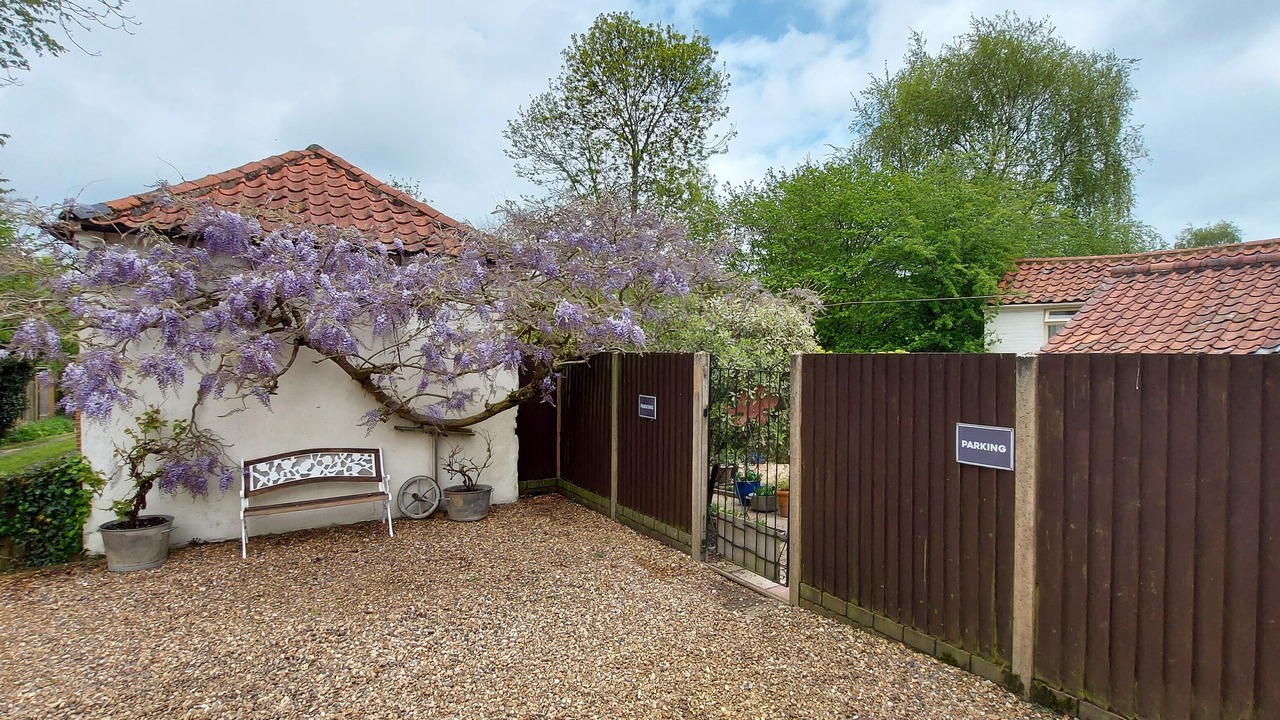 Photo of Others in Neatishead