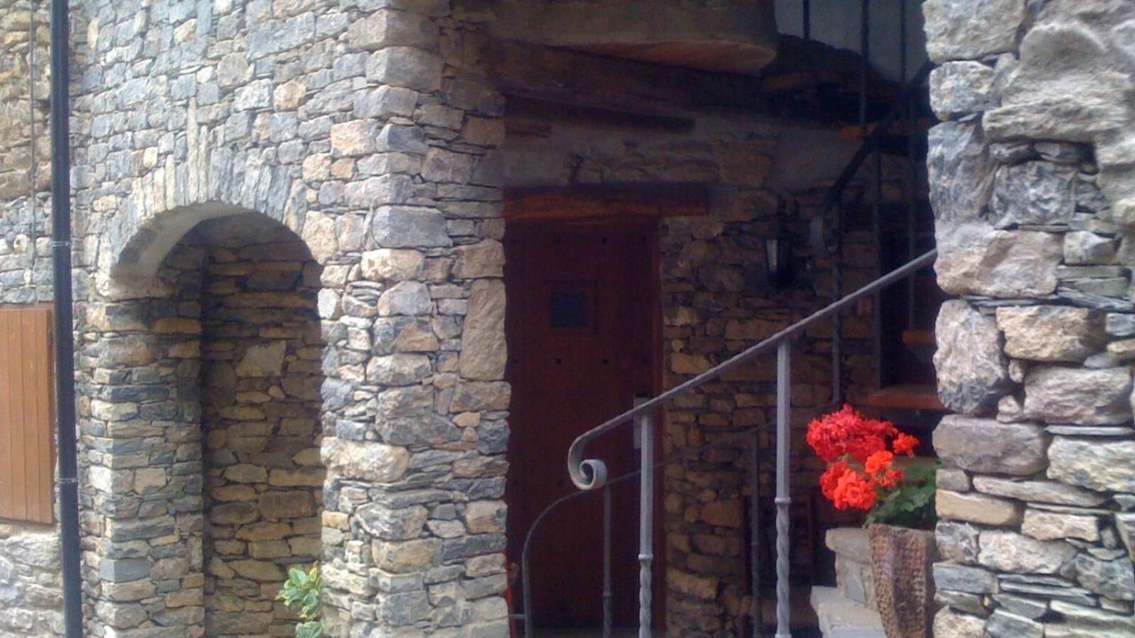 Photo of Outdoor in Altron
