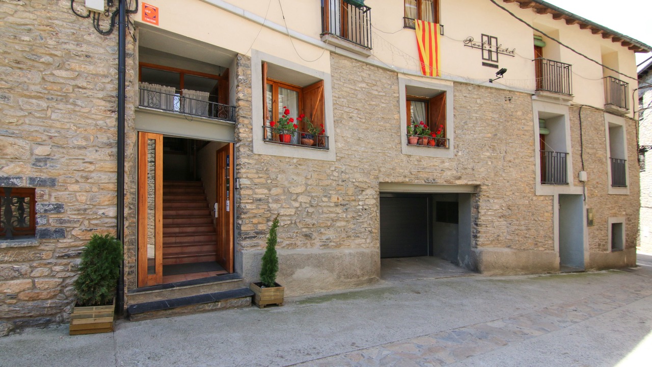 Photo of Outdoor in Altron