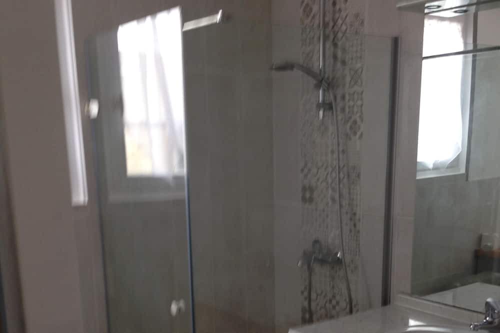 Photo of Bathroom in Bourcefranc-le-Chapus