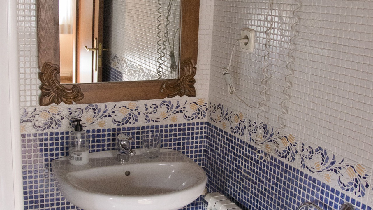 Photo of Bathroom in Tredos
