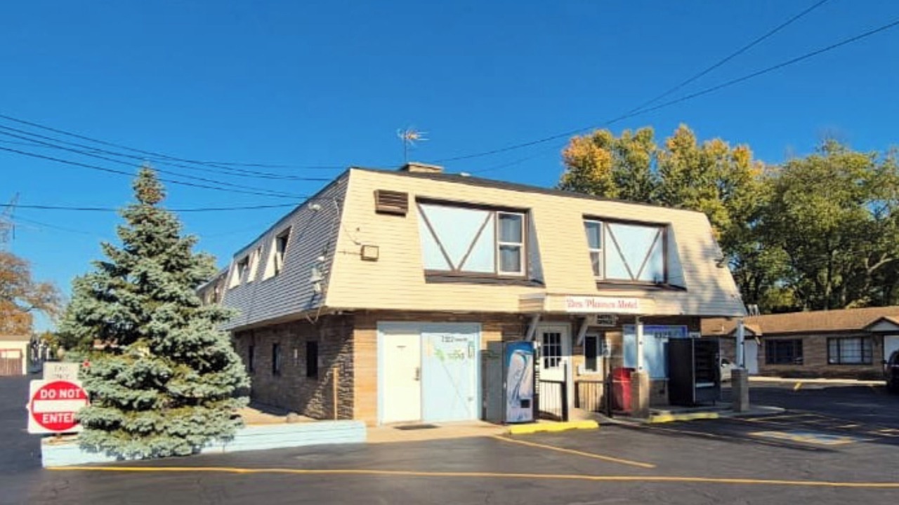 Photo of Outdoor in Des Plaines