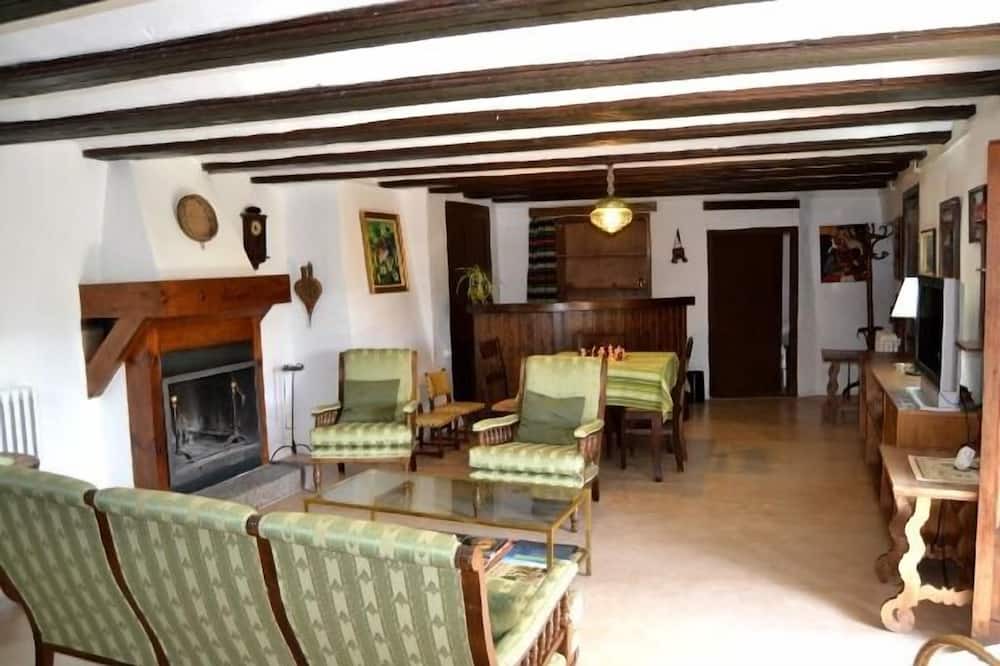 Photo of Livingroom in Villarroya de los Pinares