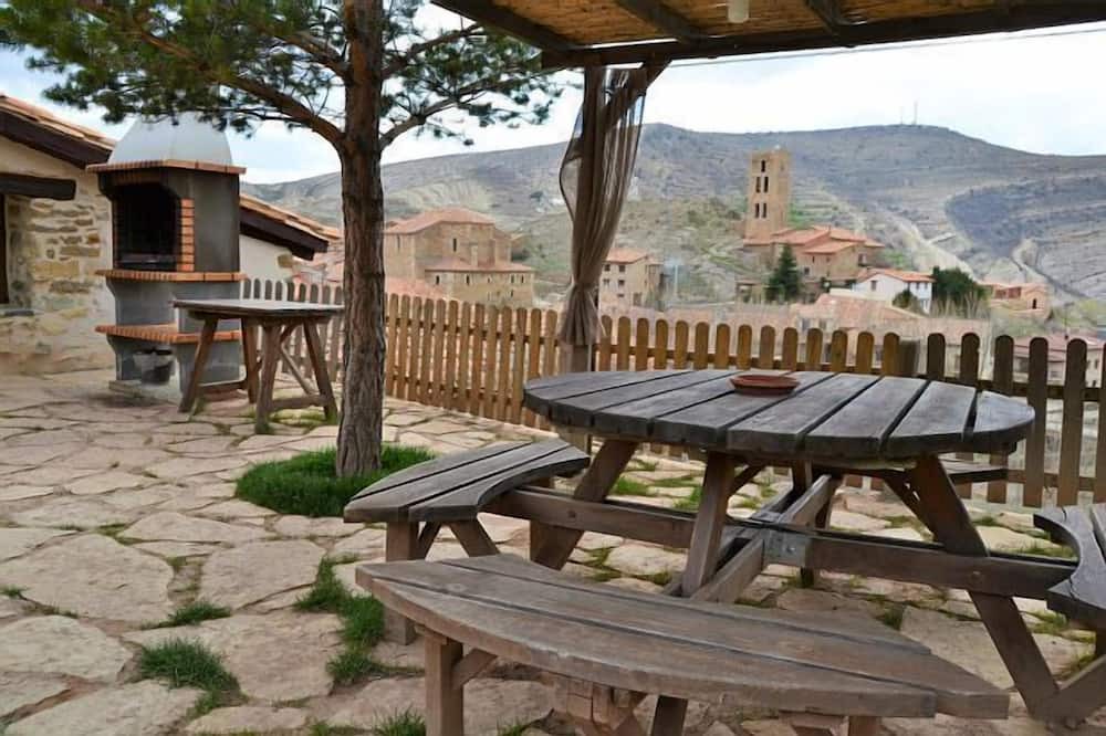 Photo of Patio Balcony in Villarroya de los Pinares