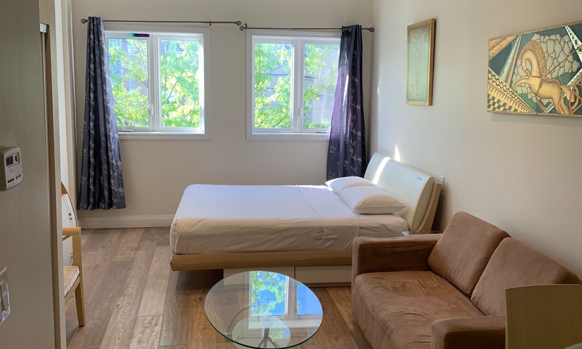 Photo of Others in Trinity - Bellwoods