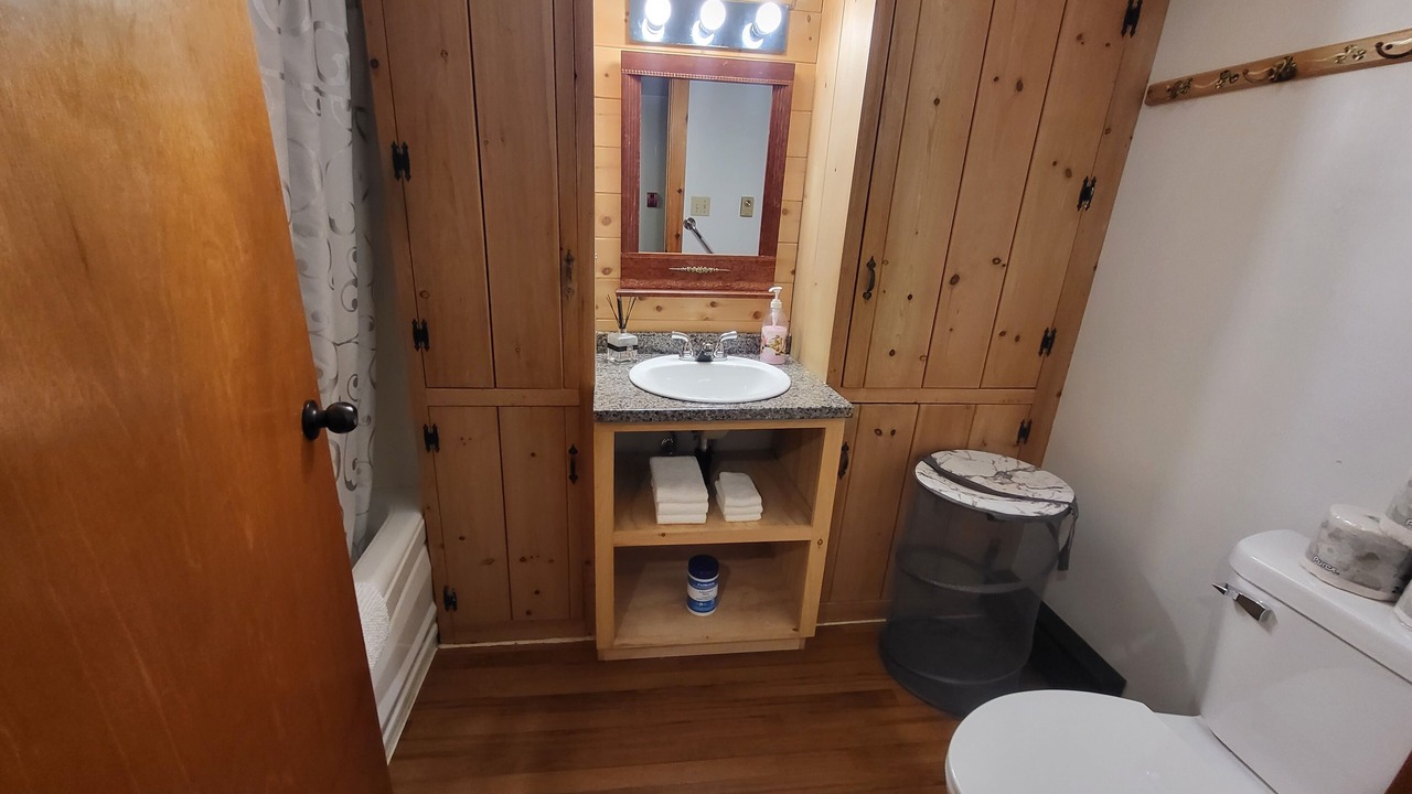 Photo of Others in Central Hainesville