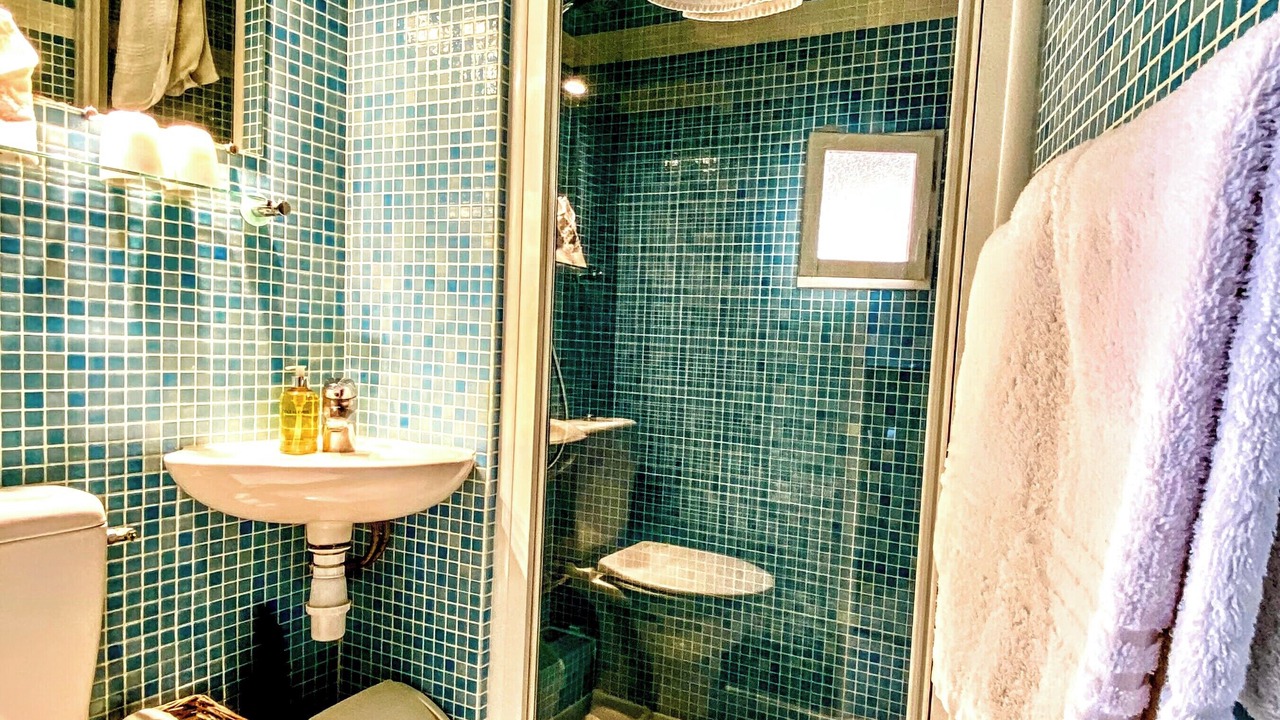 Photo of Bathroom in Sarlat-la-Caneda Historic Center